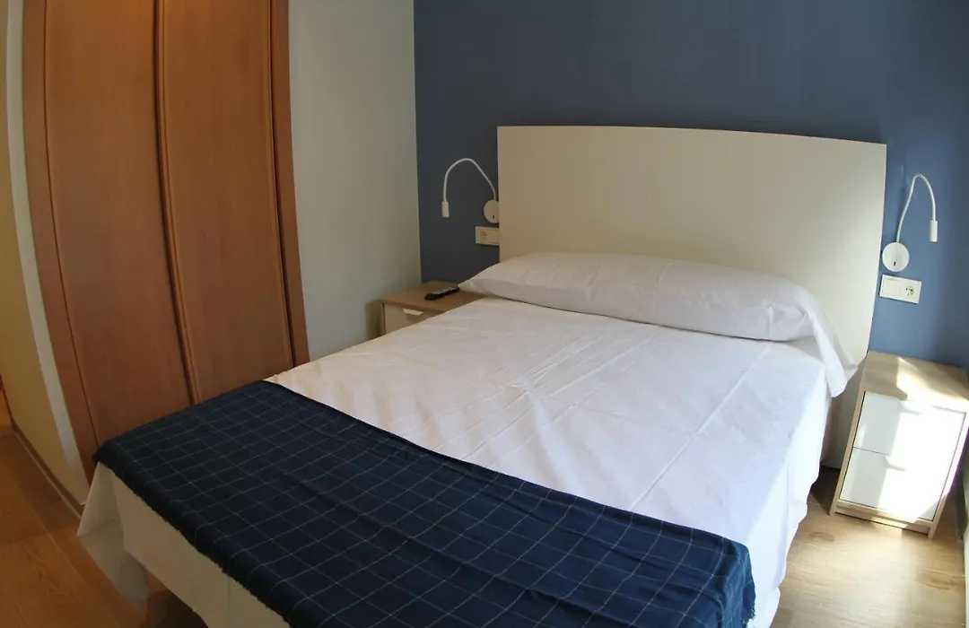 Hostal Mónaco-1